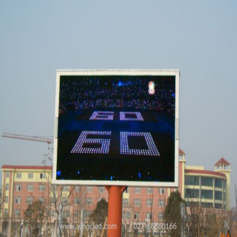 户外LED显示屏立柱要做什么安全检查？