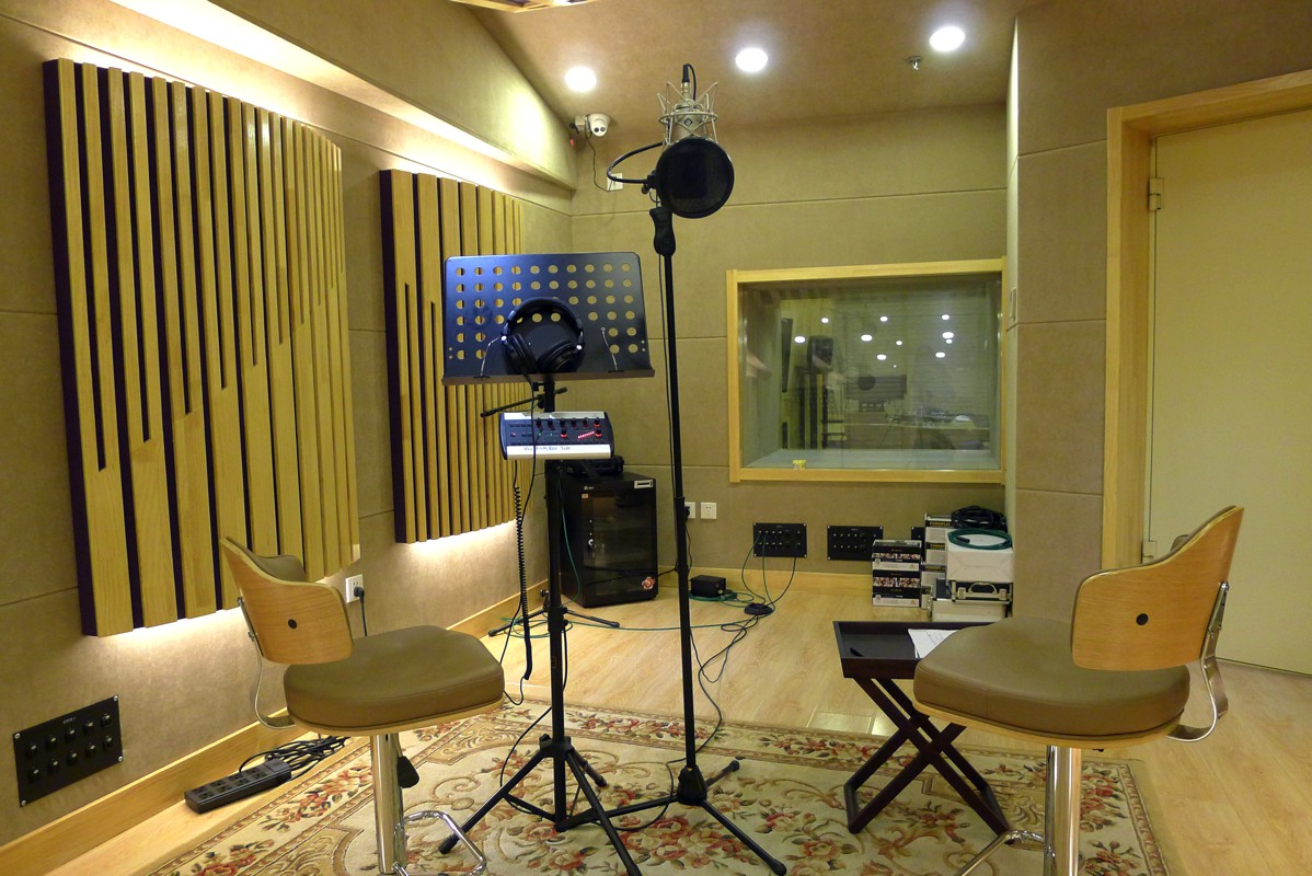 」 三人首次在大银幕听到自己的声音