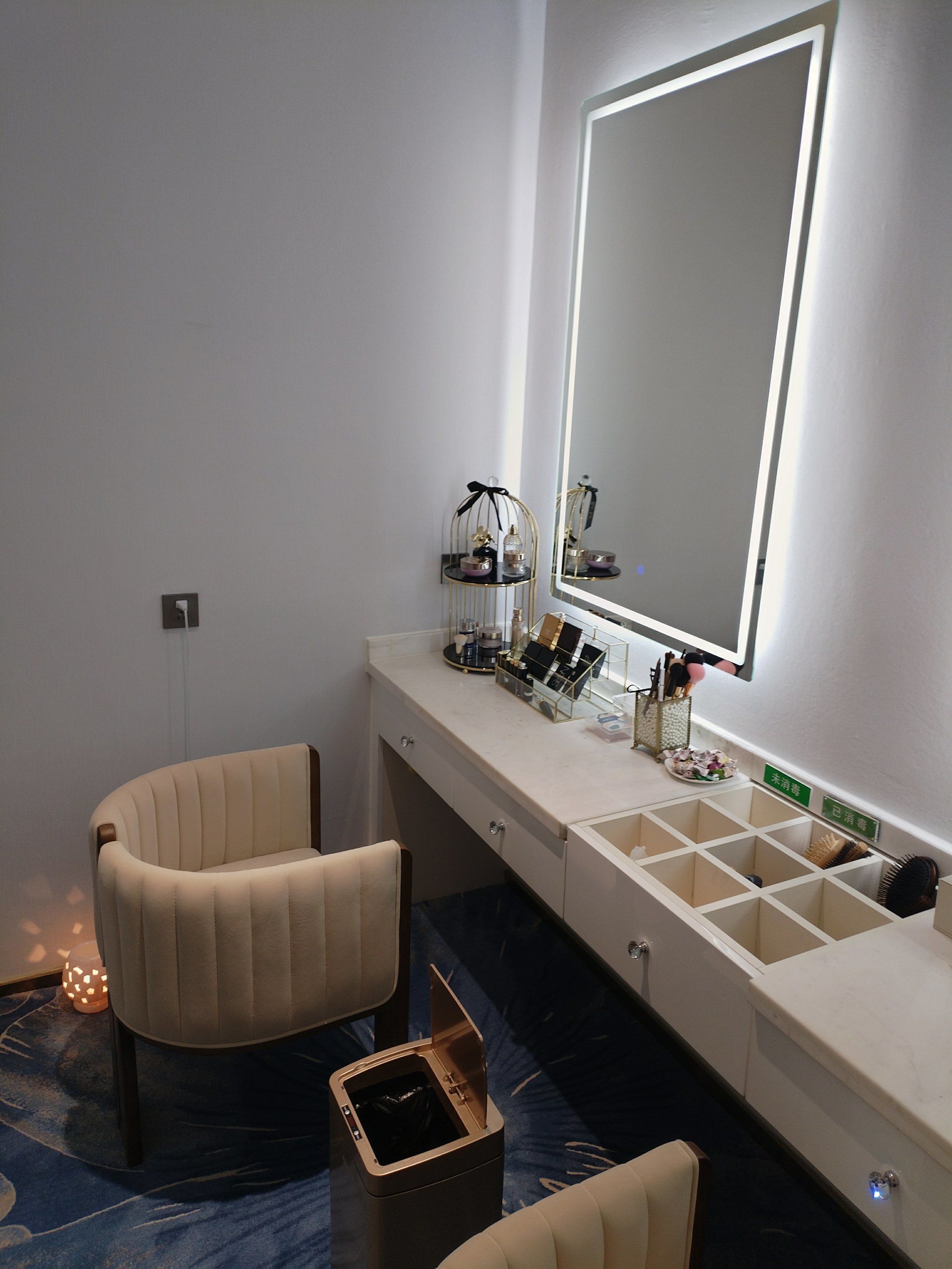 从小心翼翼到狼吞虎咽