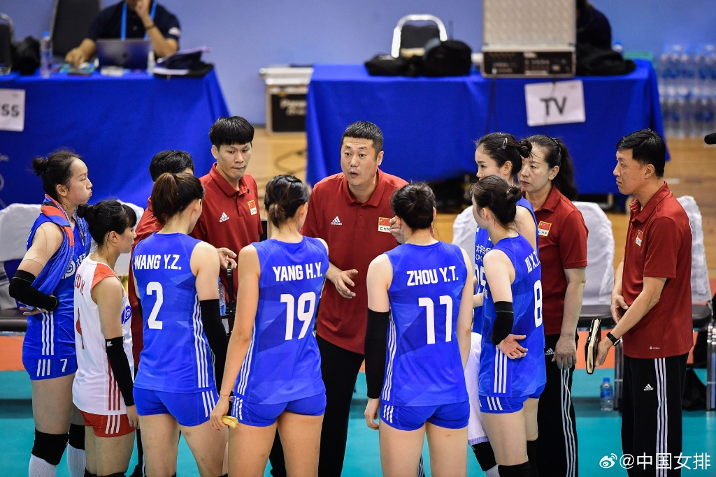 中国女排力克日本晋级四强 遇越南半决赛